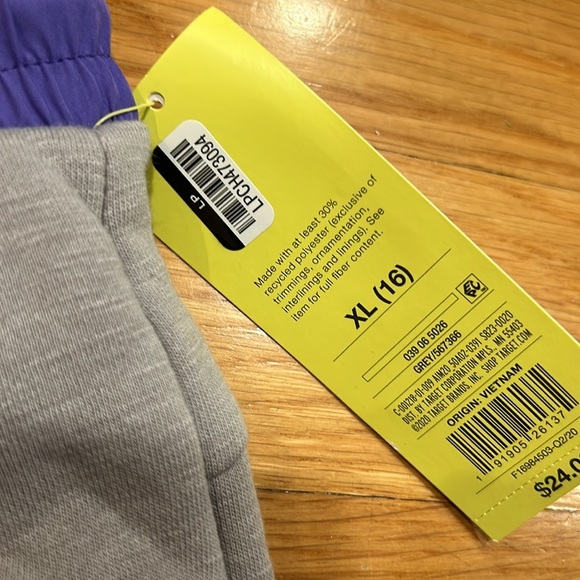 All in motion, New with tag size large girls bottoms - Picture 3 of 3